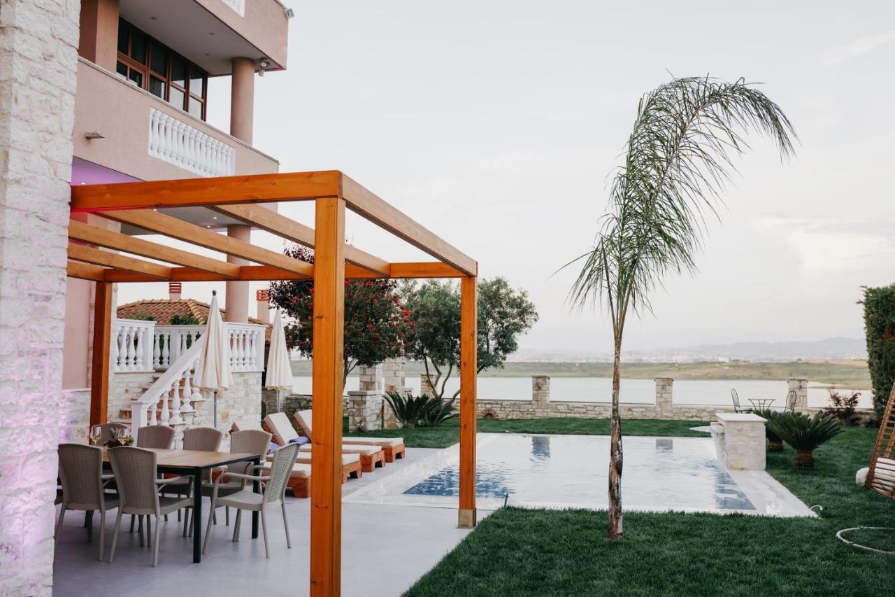 Green Villa With Private Pool Драч Екстериор снимка