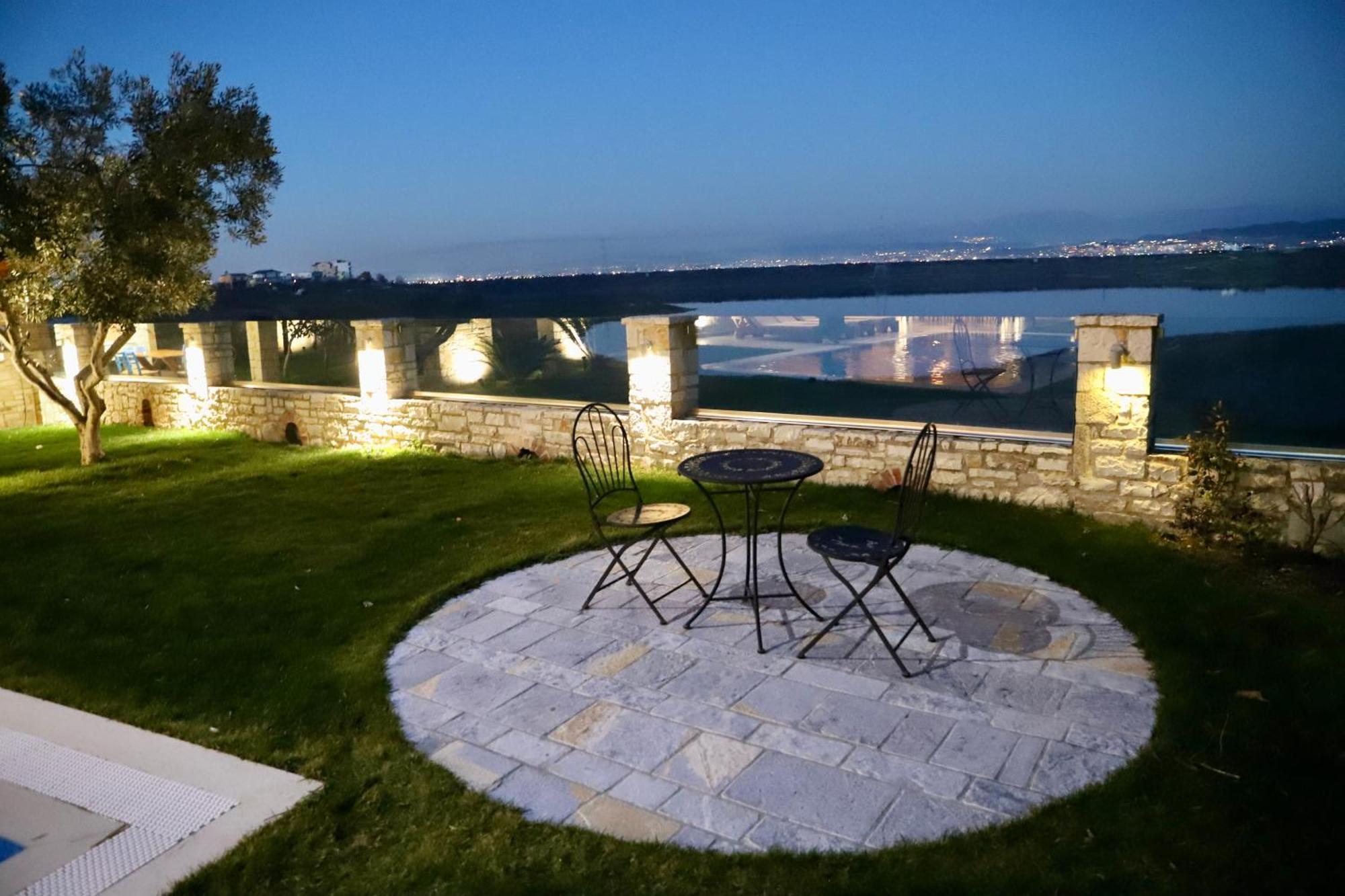 Green Villa With Private Pool Драч Екстериор снимка