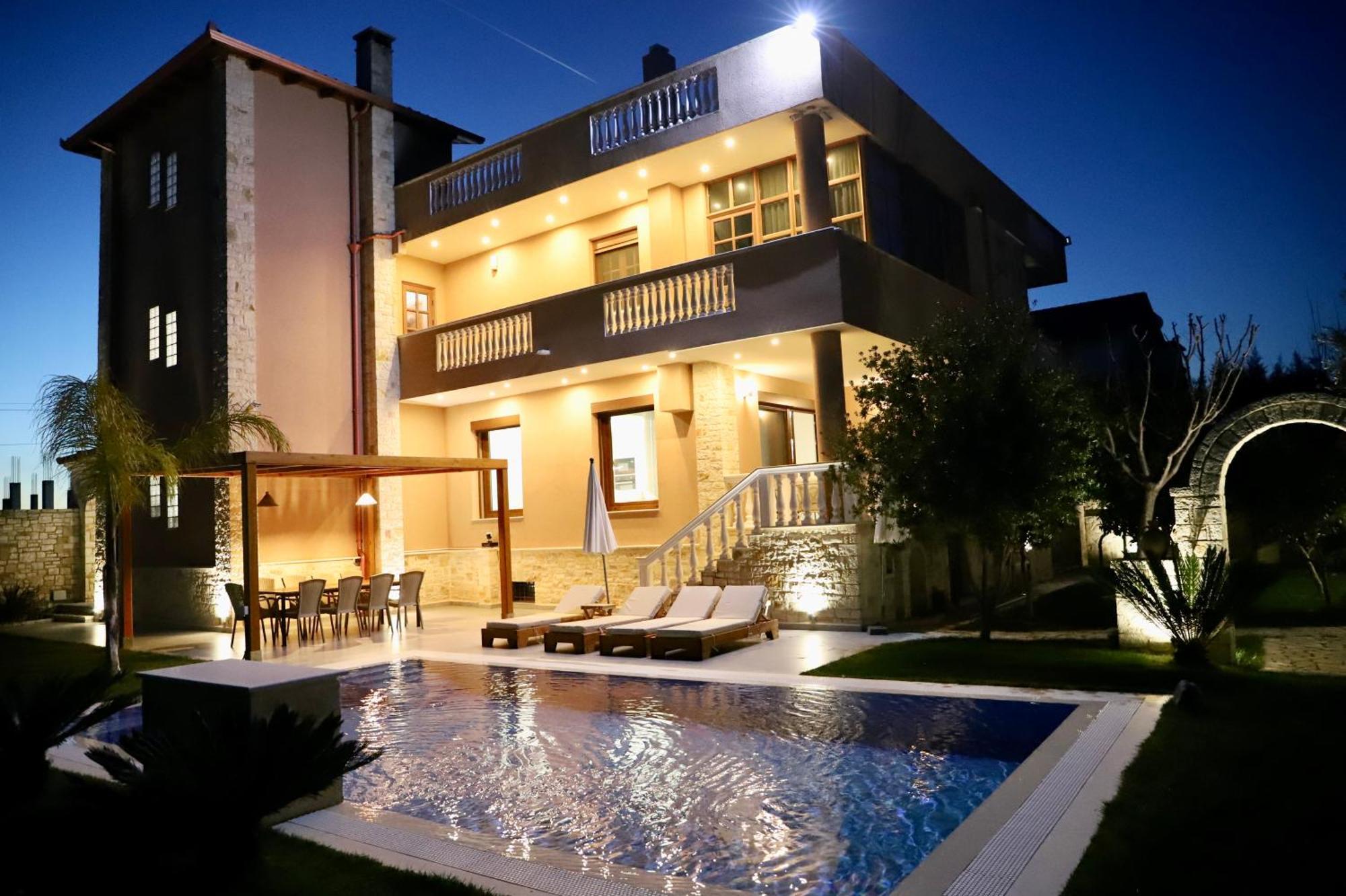 Green Villa With Private Pool Драч Екстериор снимка