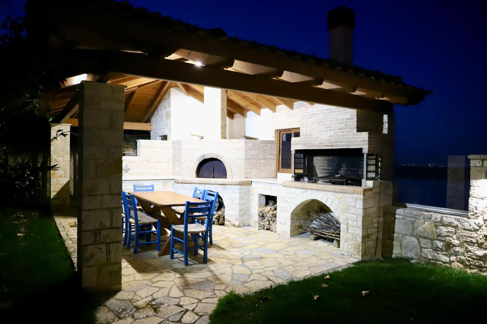 Green Villa With Private Pool Драч Екстериор снимка